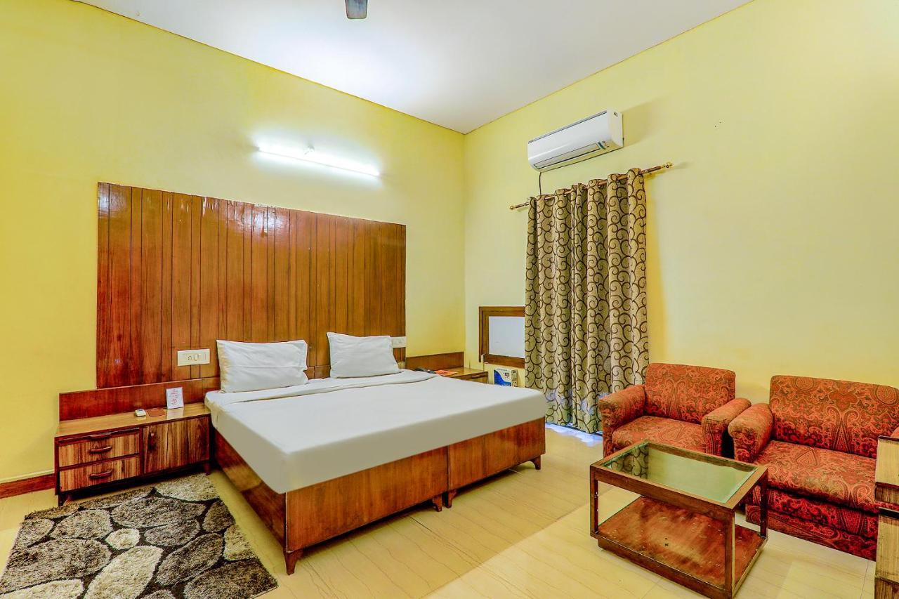 Hotel Executive Hasanganj Ngoại thất bức ảnh