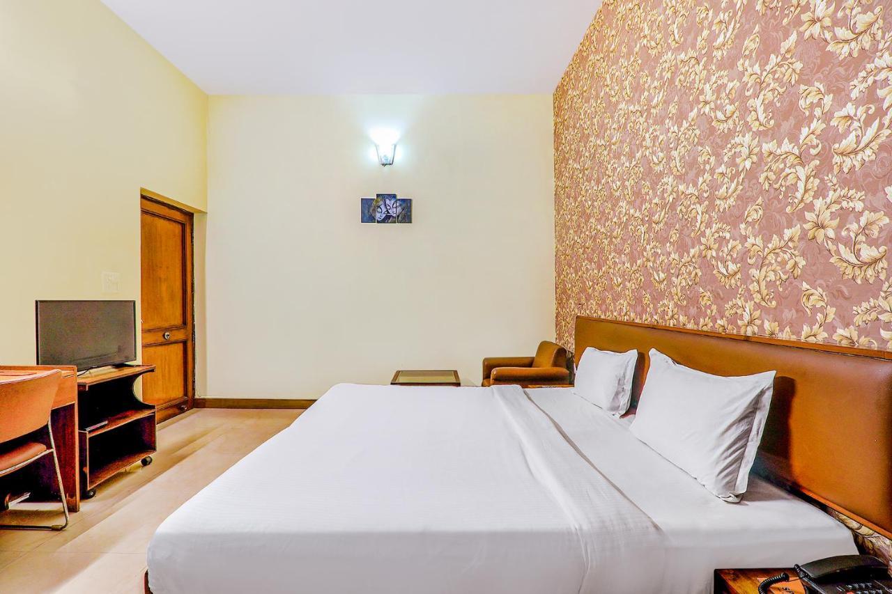 Hotel Executive Hasanganj Ngoại thất bức ảnh