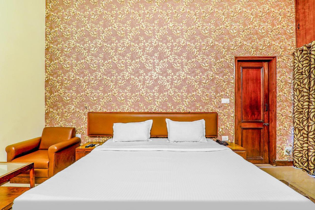 Hotel Executive Hasanganj Ngoại thất bức ảnh